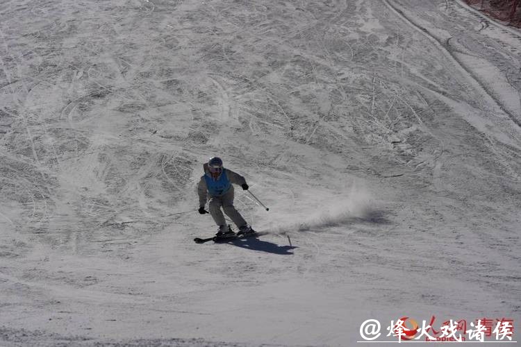 青海省首次将滑雪比赛项目纳入省级运动会